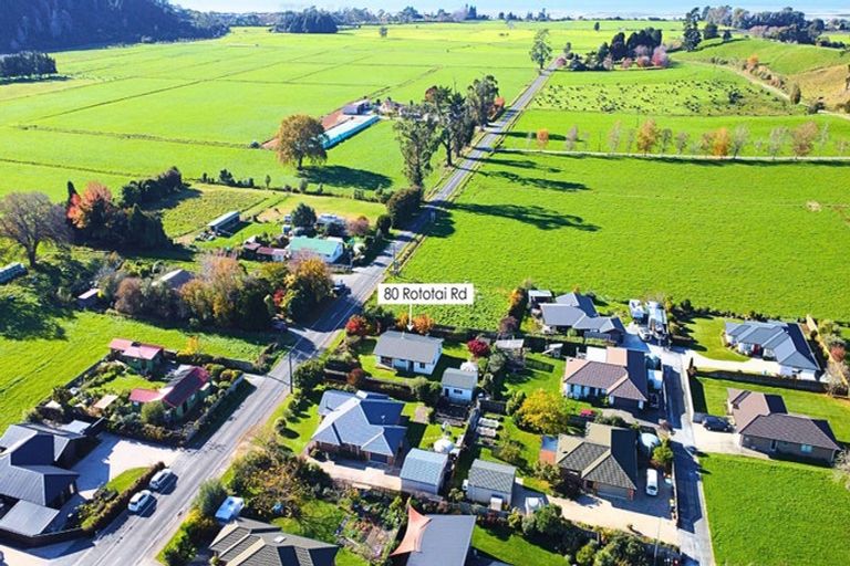 Photo of property in 80 Rototai Road, Takaka, 7110