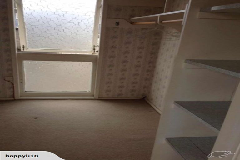 Photo of property in 38 Dellwood Avenue, Henderson, Auckland, 0612