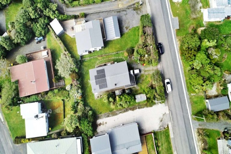 Photo of property in 28 Tarata Street, Kaka Point, Balclutha, 9271