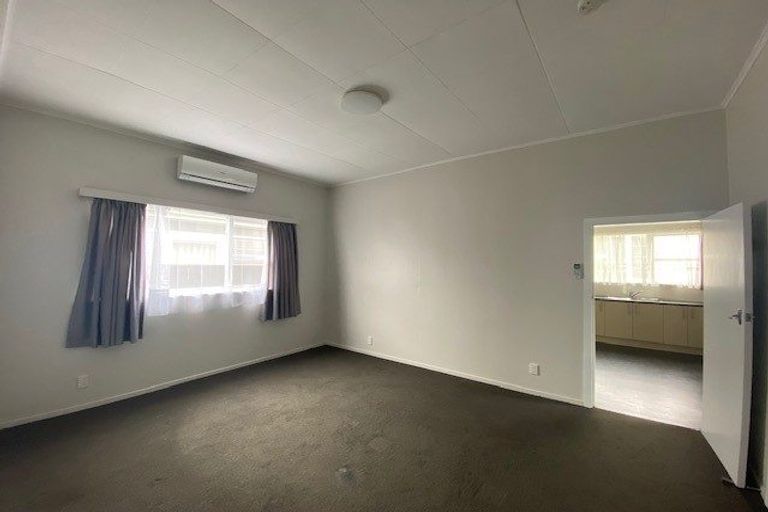Photo of property in 14 Yale Road, Mount Cook, Wellington, 6021