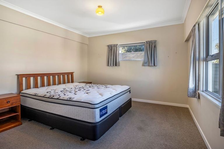 Photo of property in 124 Weraroa Road, Waverley, 4510