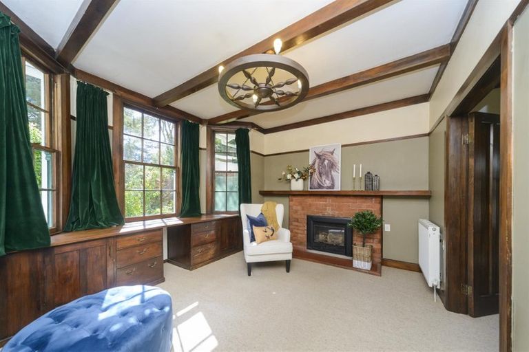 Photo of property in 29 Wanganui Road, Marton, 4710