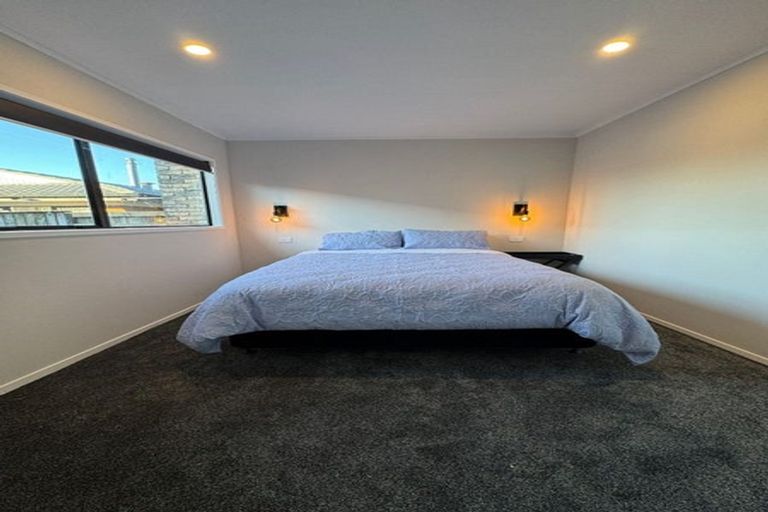 Photo of property in 20 Park Estate Road, Rosehill, Papakura, 2113