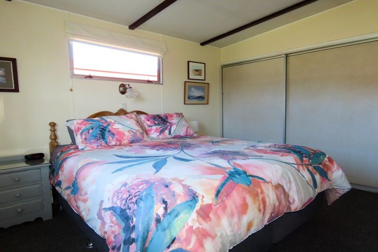 Photo of property in 52 Dick Street, Reefton, 7830