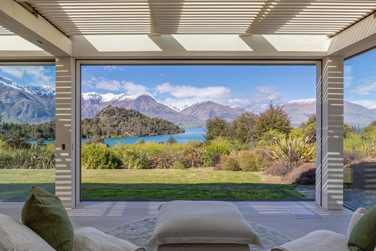 Photo of property in 4 Fishermans Lane, Mount Creighton, Queenstown, 9371