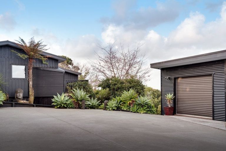 Photo of property in 170 Oyster Point Road, Kaukapakapa, Warkworth, 0984