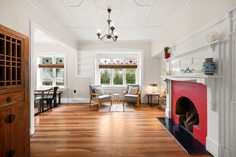 Photo of property in 2 George Street, Claudelands, Hamilton, 3214