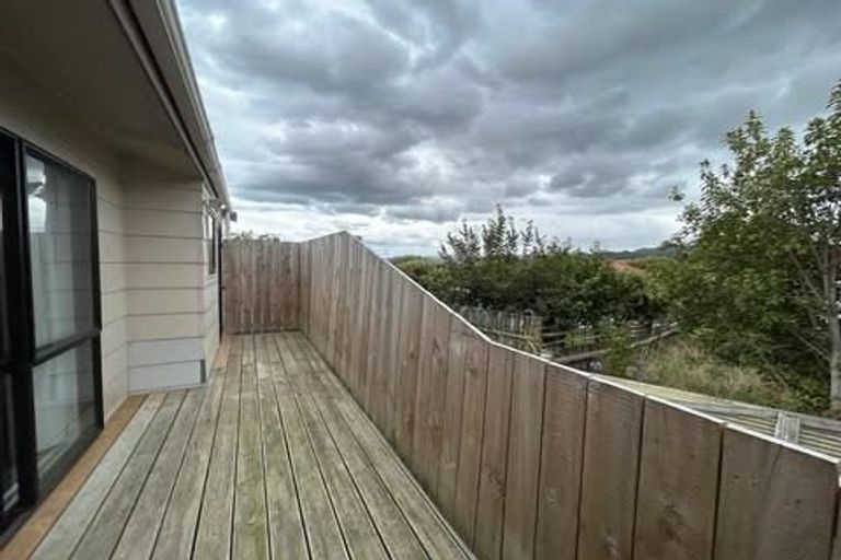 Photo of property in 11b Mountain Road, Western Heights, Rotorua, 3015