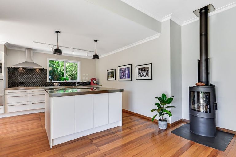 Photo of property in 2 Joffre Street, Frankton, Hamilton, 3204