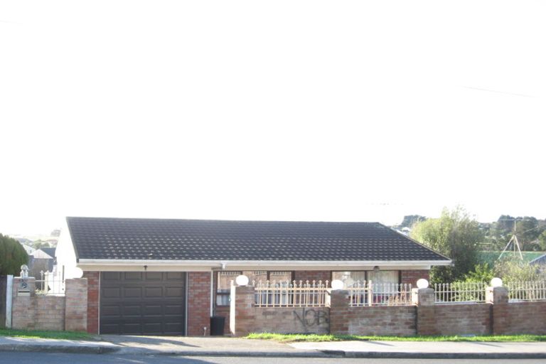 Photo of property in 1/34 Orams Road, Hillpark, Auckland, 2102