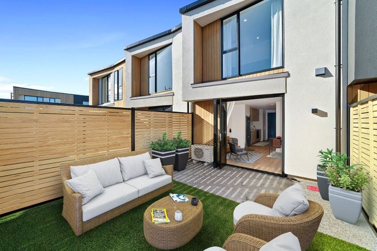 Photo of property in 15/10 Trieste Way, Paraparaumu, 5032