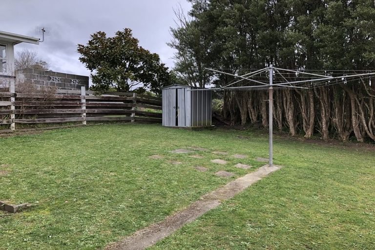 Photo of property in 79 Mark Avenue, Paparangi, Wellington, 6037