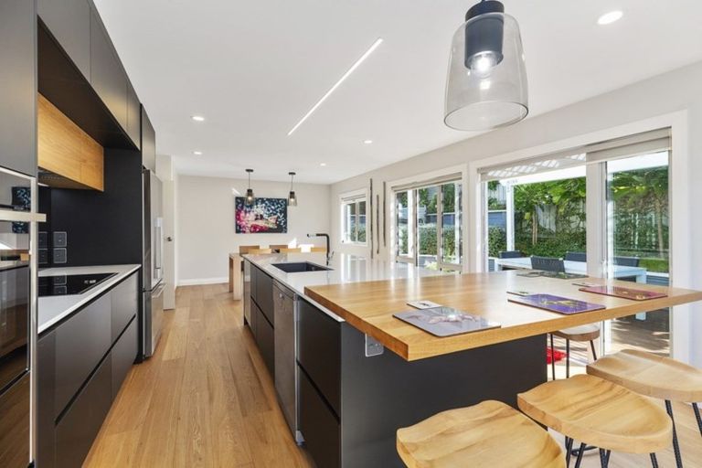 Photo of property in 30a Mandalay Terrace, Khandallah, Wellington, 6035