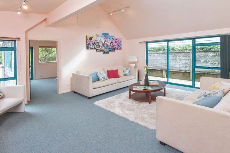 Photo of property in 60c Beach Road, Mellons Bay, Auckland, 2014