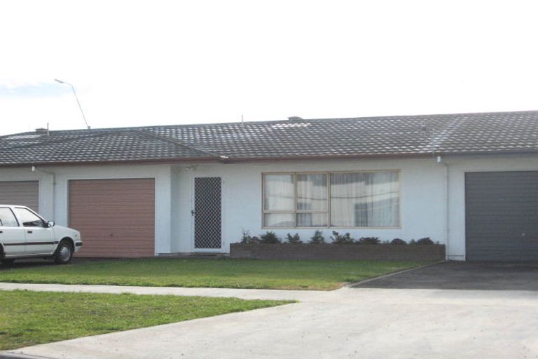 Photo of property in 1/100 Princes Street, Parkvale, Hastings, 4122