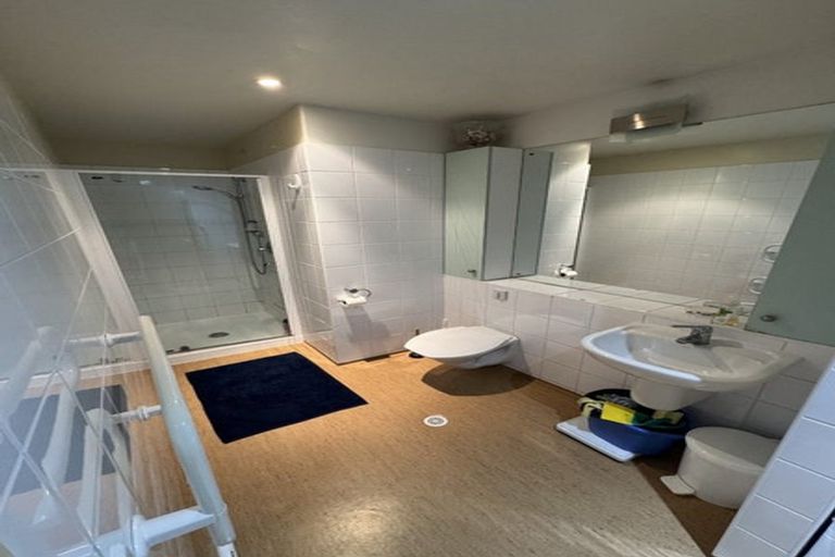 Photo of property in Kelvin House, 2f/16 The Terrace, Wellington Central, Wellington, 6011