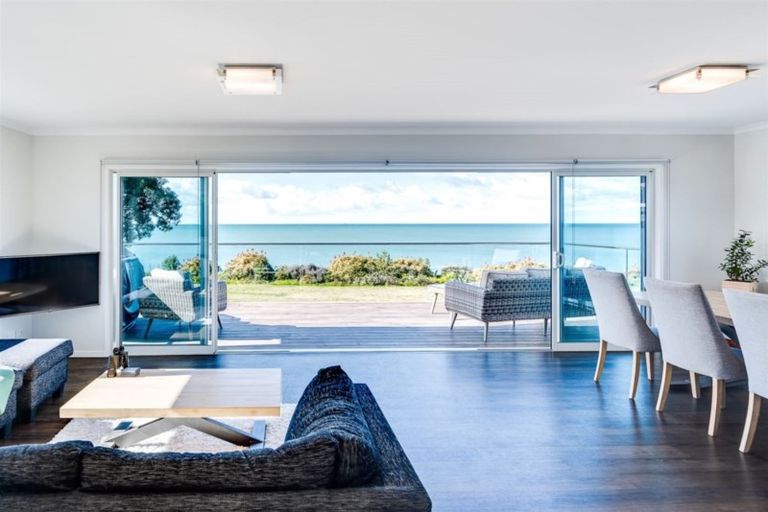 Photo of property in 44 Le Quesne Road, Bay View, Napier, 4104