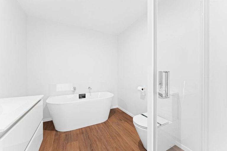 Photo of property in 6/4 Tawhai Street, Stokes Valley, Lower Hutt, 5019
