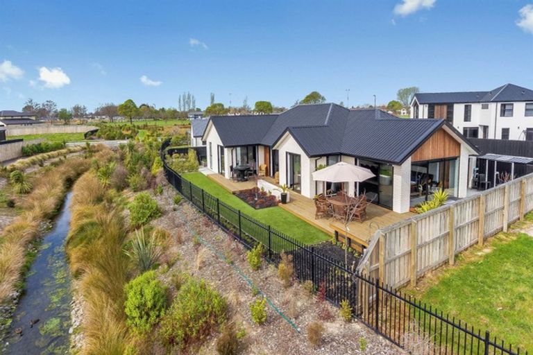 Photo of property in 4 Kinnerton Lane, Casebrook, Christchurch, 8051