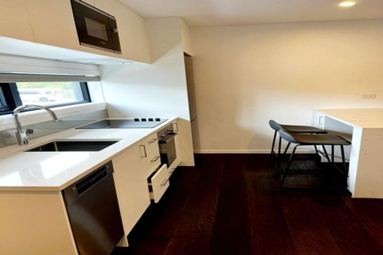 Photo of property in 35 Walmsley Road, Mangere, Auckland, 2022
