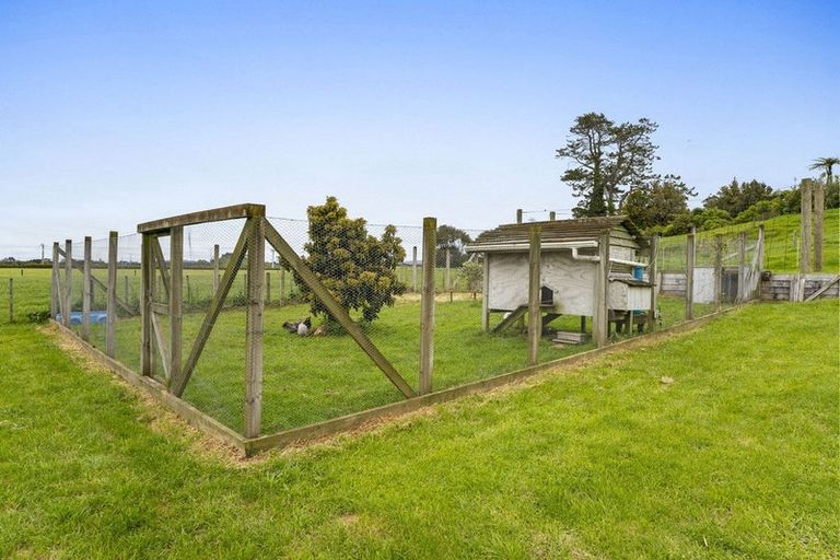 Photo of property in 130 Hurworth Road, Hurworth, New Plymouth, 4371