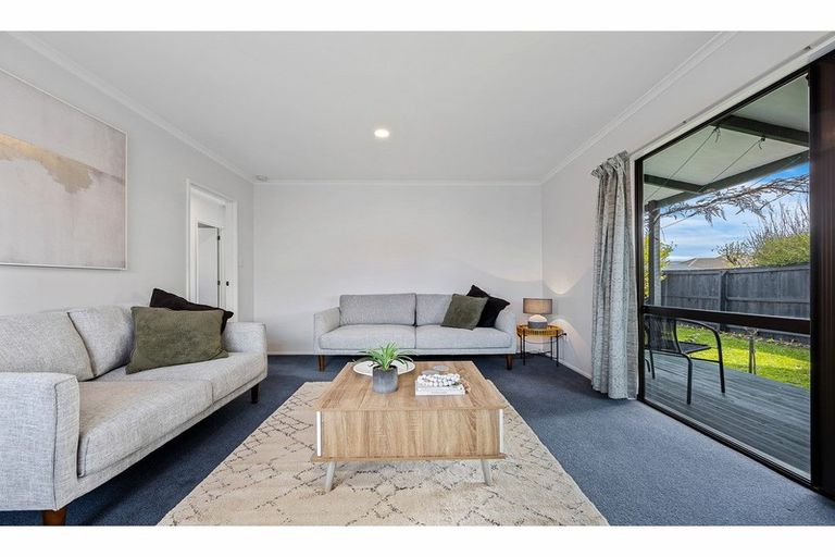 Photo of property in 53 Arcon Drive, Broomfield, Christchurch, 8042