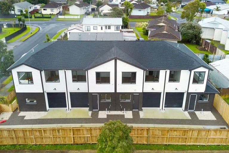Photo of property in 4c Templeton Place, Clendon Park, Auckland, 2103