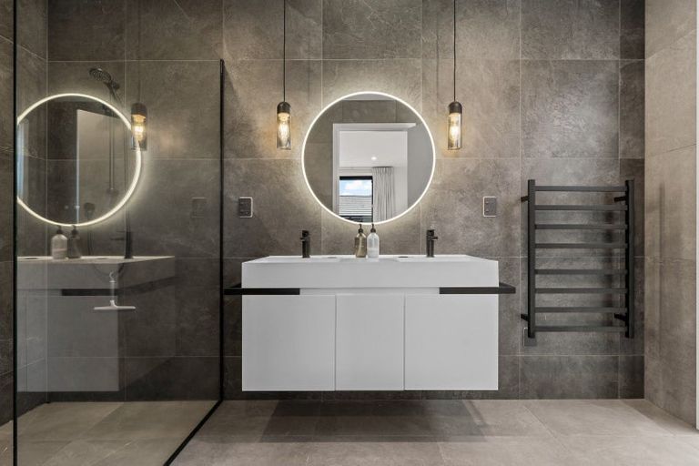 Photo of property in 17 Mike Smith Drive, Cambridge, 3434