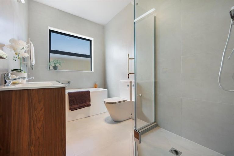 Photo of property in 69 Ta Moko Drive, Gulf Harbour, 0930