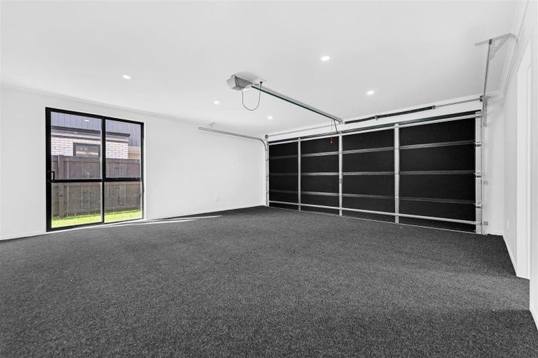 Photo of property in 19 Waipuke Street, Pokeno, 2472