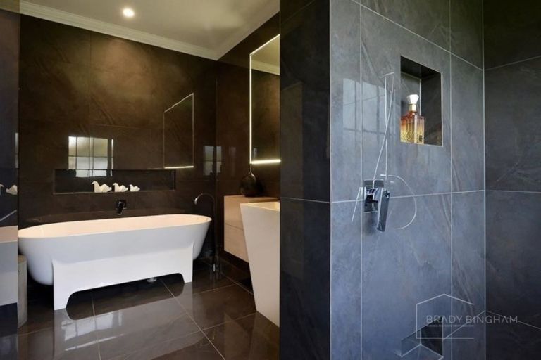 Photo of property in 4-6 Mole Street, Greytown, 5712