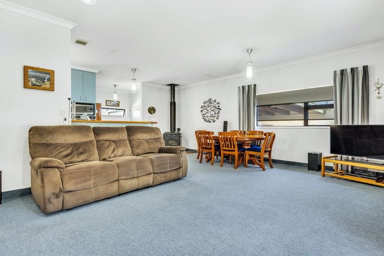 Photo of property in 129 Meeanee Road, Jervoistown, Napier, 4112