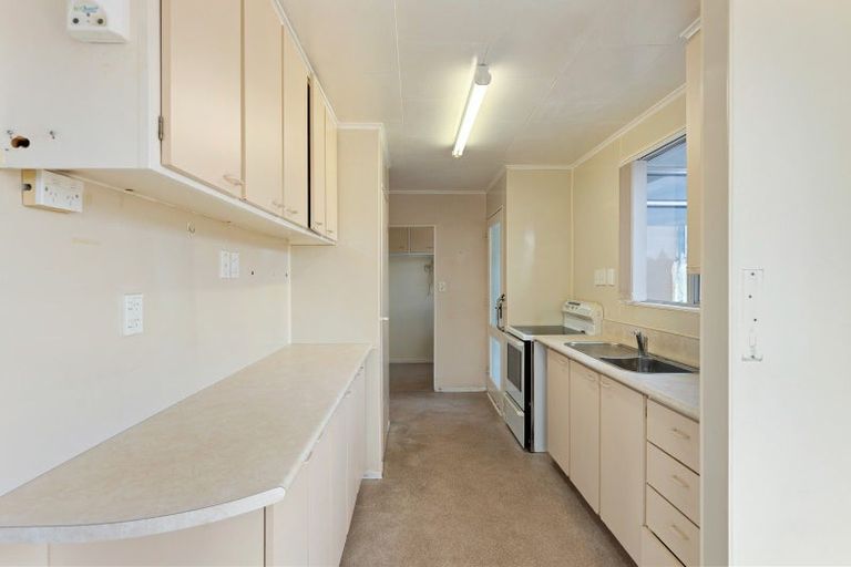Photo of property in 30 Arawhata Road, Paraparaumu, 5032