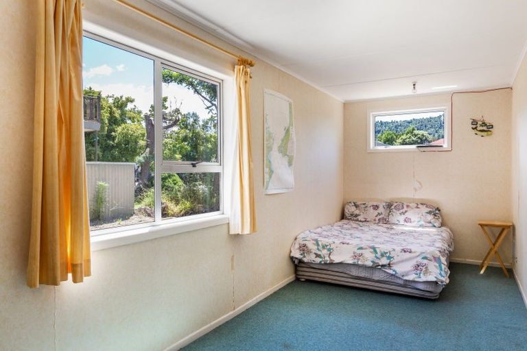 Photo of property in 30 Parehopu Street, Kuratau, Turangi, 3381