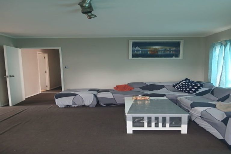 Photo of property in 1/46 Hyperion Drive, Randwick Park, Auckland, 2105