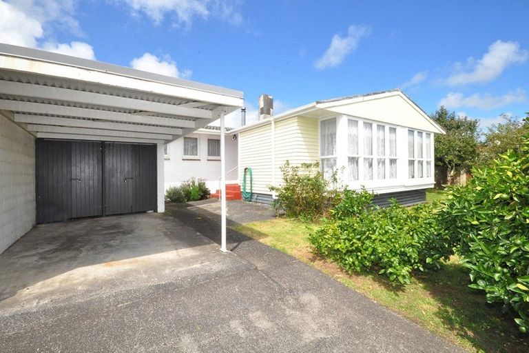 Photo of property in 1 Totara Street, Waiuku, 2123