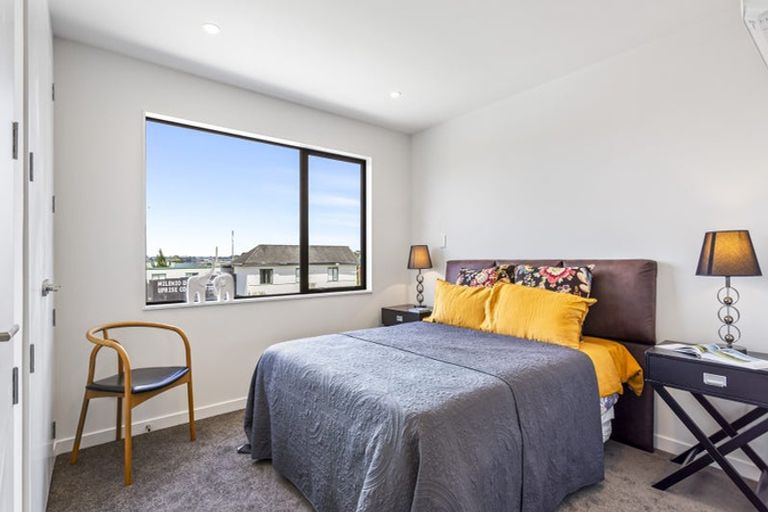 Photo of property in 9 Irwin Lane, Windsor Park, 0632