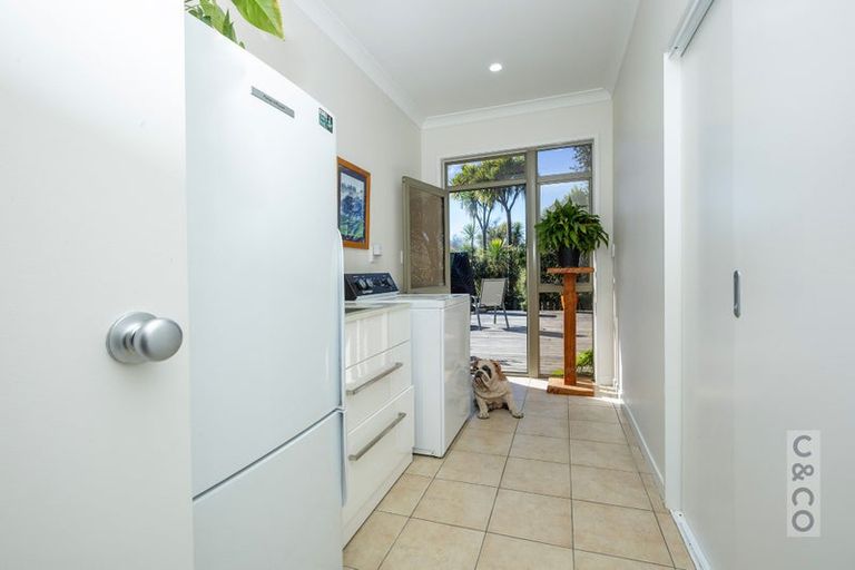 Photo of property in 19 Solan Drive, Waimauku, 0812