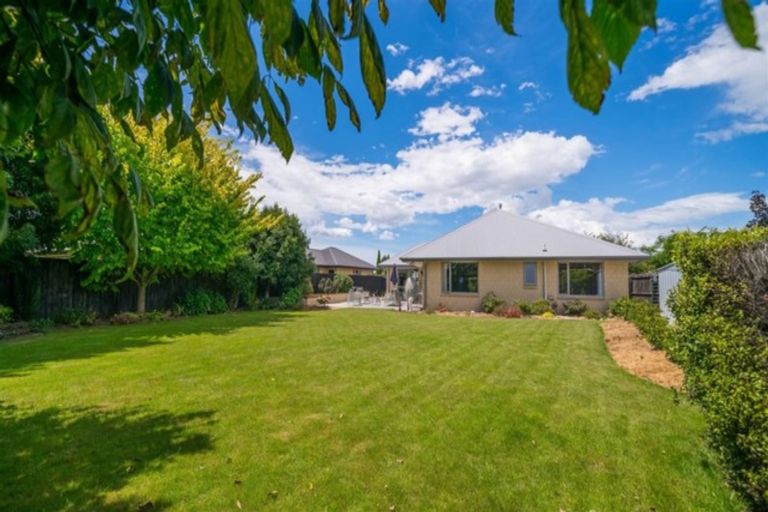 Photo of property in 11 Goldie Place, Rolleston, 7614