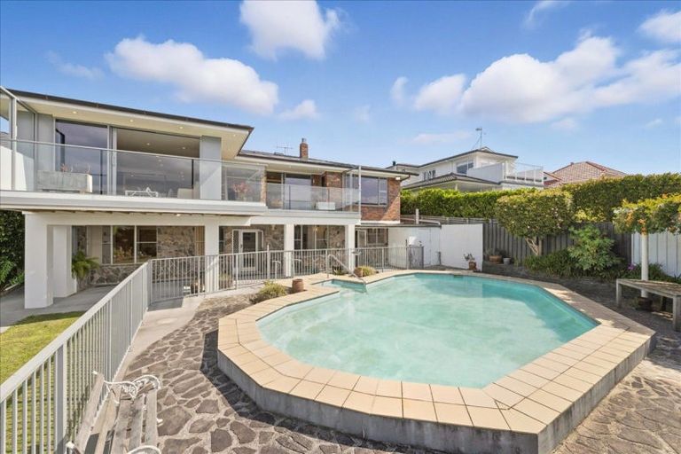 Photo of property in 13 Tirinui Crest Road, Otumoetai, Tauranga, 3110