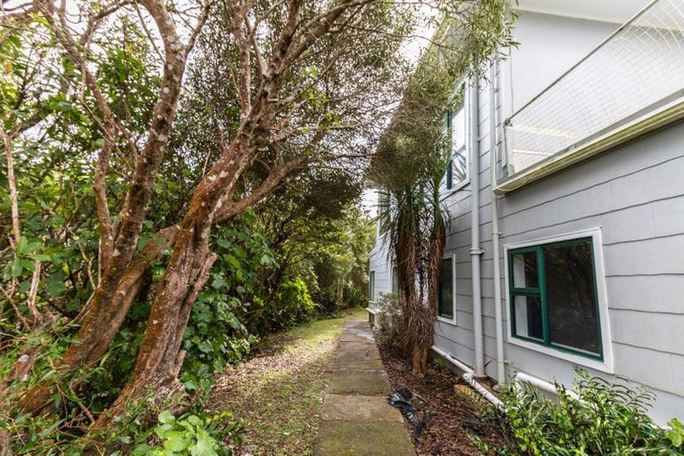 Photo of property in 82 Pembroke Road, Northland, Wellington, 6012