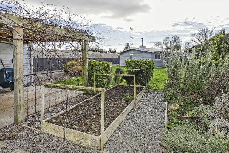 Photo of property in 92 Tollemache Road East, Longlands, Hastings, 4122