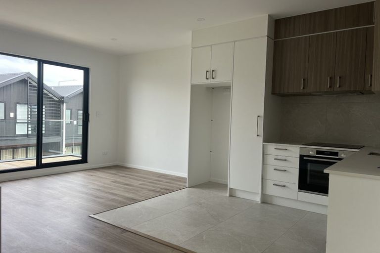 Photo of property in 2 Northgrove Avenue, Hillcrest, Auckland, 0627