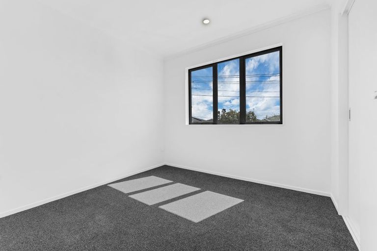 Photo of property in 8 Gardiner Grove, Mangere East, Auckland, 2024