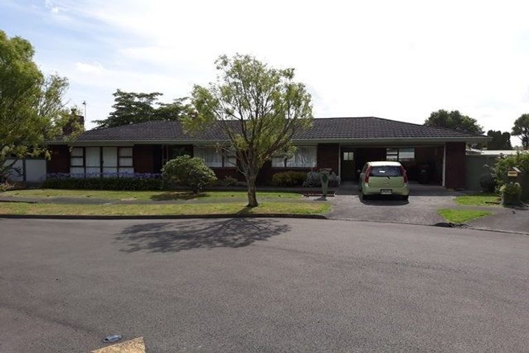 Photo of property in 1 Paul Place, Awapuni, Palmerston North, 4412