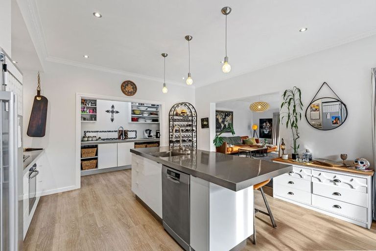 Photo of property in 48 Roosevelt Avenue, St Albans, Christchurch, 8014