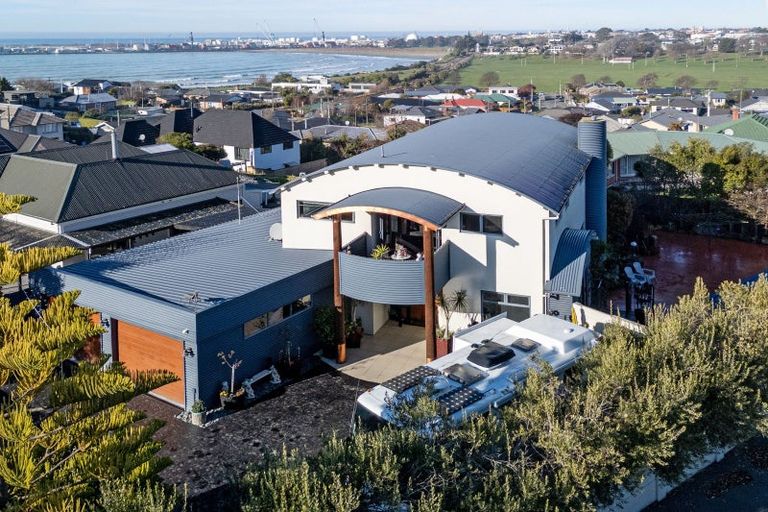 Photo of property in 1 Waimataitai Street, Waimataitai, Timaru, 7910