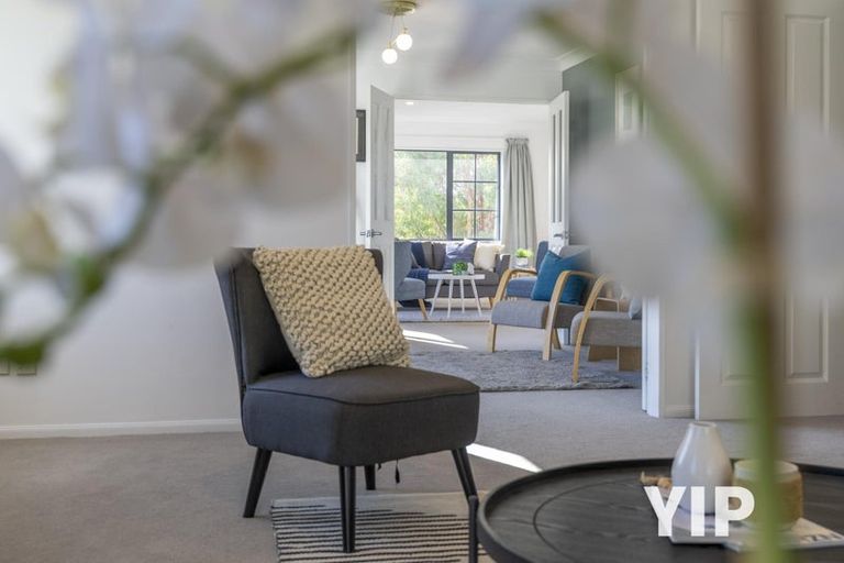 Photo of property in 17 Claverton Grove, Churton Park, Wellington, 6037