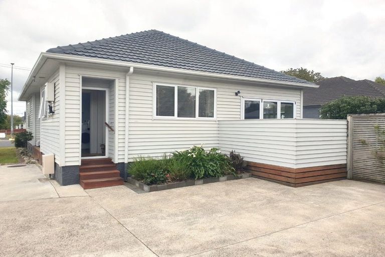 Photo of property in 114 Rifle Range Road, Dinsdale, Hamilton, 3204
