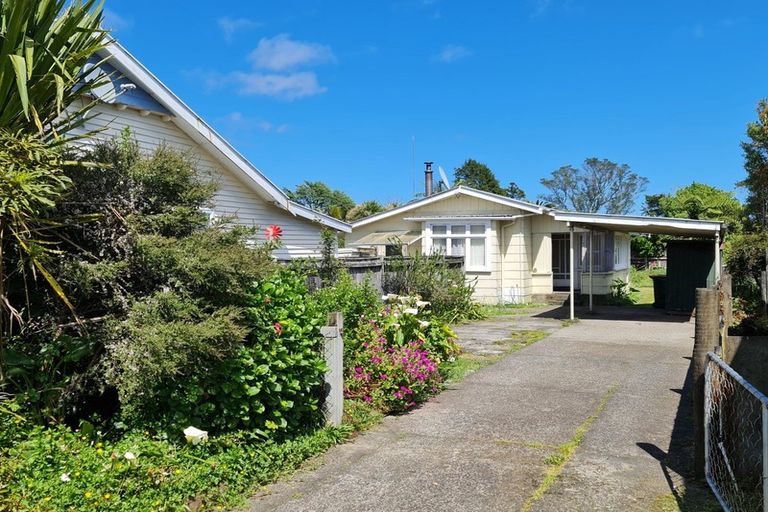 Photo of property in 80 Romilly Street, Westport, 7825